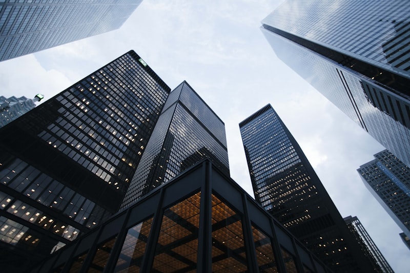 Riverside office tower